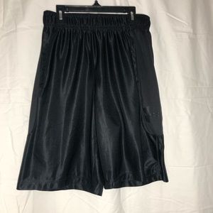 Men’s black Under Armor shorts